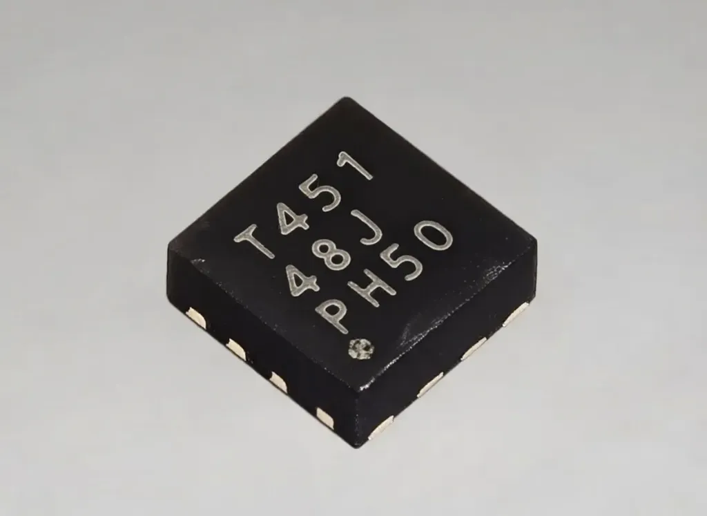 TMP451AIDQFR  (آکبند)